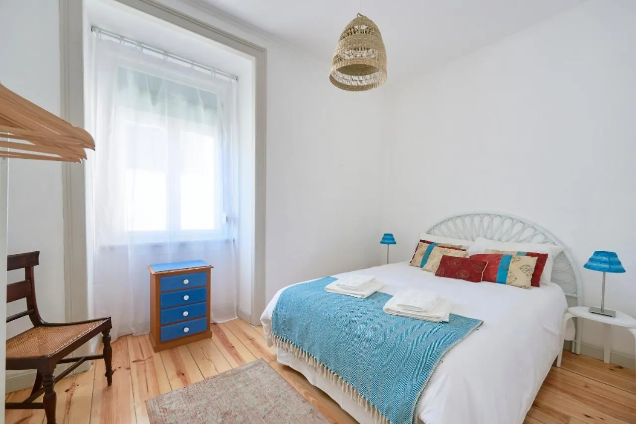 Sunny Apartment In Lisbon! Lissabon
